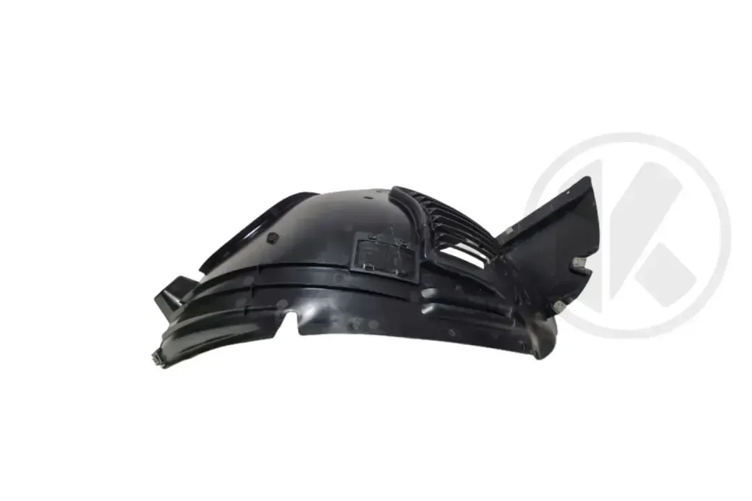 Front inner fender R_Front (REP : A1676908307 C)